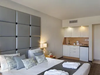ASTRAL NIRVANA SUITES 4*