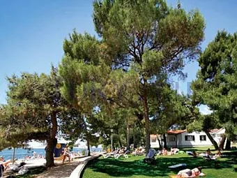 Отель Village Laguna Galijot 4*