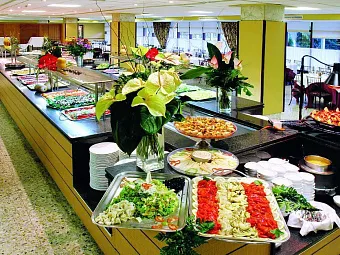 Ресторан в отеле GUITART CENTRAL PARK  GOLD  RESORT & SPA 4*
