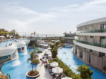 Отель LONG BEACH HARMONY 5*