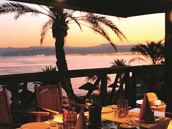 Отель MOVENPICK RESORT & RESIDENCES AQABA 5*