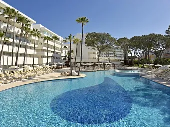 Отель IBEROSTAR CRISTINA 4*