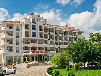 Крым. Феодосия. Отель АЛЫЕ ПАРУСА 4*.