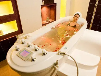 Отель  PARADIS PALACE 4*