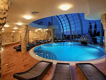 Крым. Ялта. Отель RESPECT HALL RESORT & SPA 4*