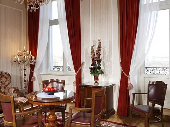  Отель BRISTOL PALACE 4*