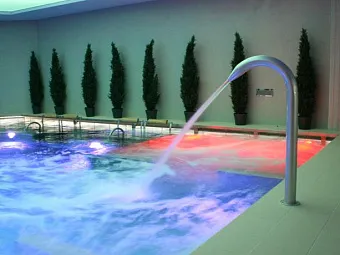 Отель PLAZA ANDORRA LA VELLA 5*