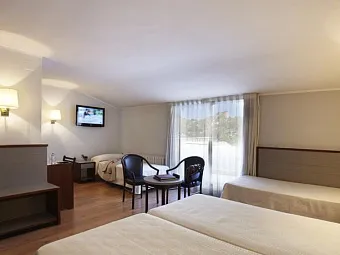 Отель KYRIAD ANDORRA COMTES HOTEL 3*