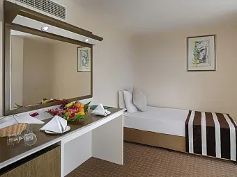 Отель GREEN MAX HOTEL 5*