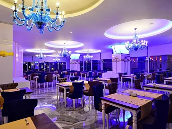 Отель AZURA DELUXE RESORT & SPA 5*