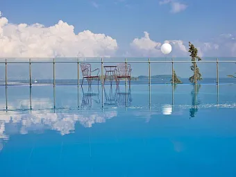 Отель KONTOKALI BAY RESORT & SPA 5*