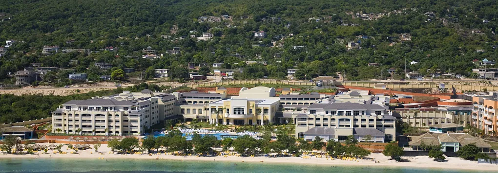 Отель IBEROSTAR ROSE HALL BEACH 5*. Ямайка. Монтего-Бей. 