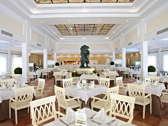 Отель LUXURY BAHIA PRINCIPE AMBAR GREEN 5*