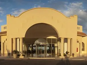 Отель CLEOPATRA LUXURY RESORT MAKADI BAY 5*