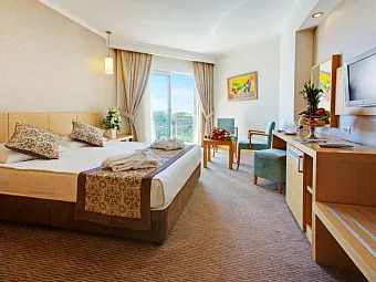 Отель SAPHIR RESORT & SPA 5*