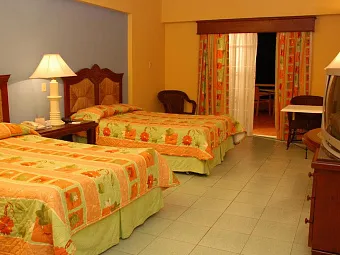 Отель BE LIVE HAMACA BEACH 4*