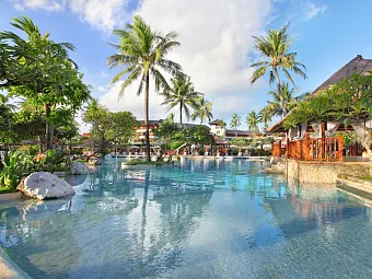 NUSA DUA BEACH HOTEL & SPA 5*