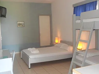 Отель NIFOREIKA BEACH HOTEL & BUNGALOWS 3*