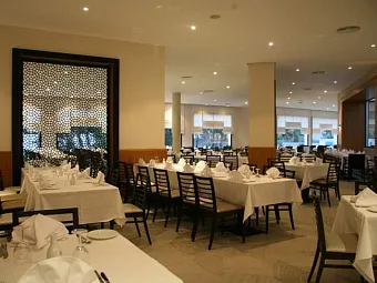 Отель VINCCI NOZHA BEACH 4*+