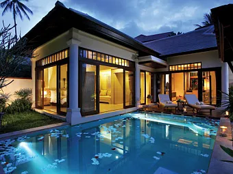 Отель MELATI BEACH RESORT & SPA 5 *