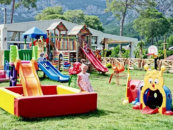 CLUB HOTEL BELPINAR 4*