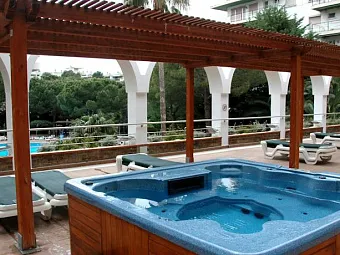 отель GOLDEN PORT SALOU & SPA 4*