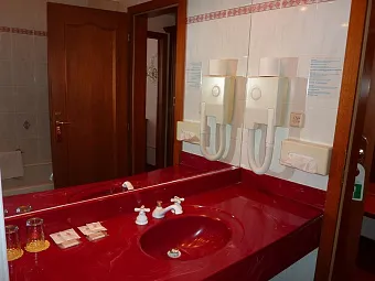 Отель VYSEHRAD 4*
