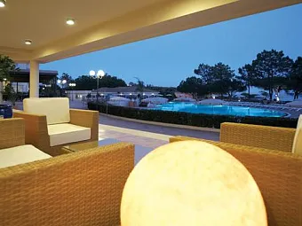 Отель PORTO BAY FALESIA 4*