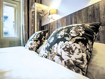 Отель ROYAL COURT 4*
