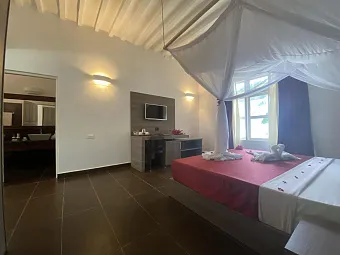 MY BLUE HOTEL 4*