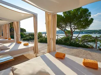 Отель  IBEROSTAR SUITES JARDIN DE SOL 4*