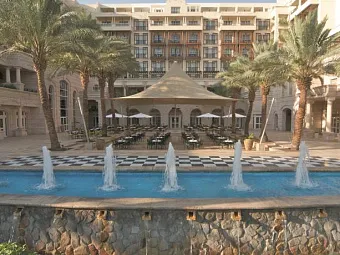 Отель MOVENPICK RESORT & RESIDENCES AQABA 5*