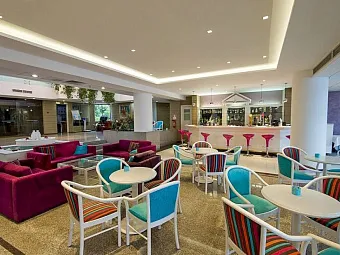 Отель CRYSTAL SPRINGS BEACH HOTEL 4*