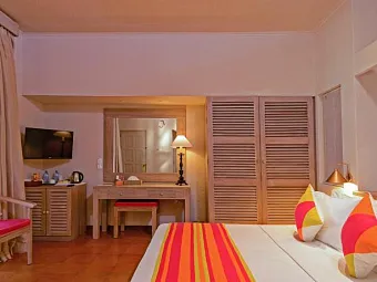 Отель ADAARAN CLUB RANNALHI 4*