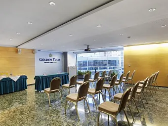 Отель GOLDEN TULIP ANDORRA FENIX HOTEL 4*