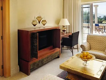 Отель MOVENPICK RESORT & RESIDENCES AQABA 5*