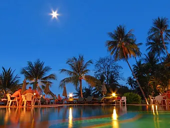 Coral Cliff Beach Resort (ex.CORAL COVE CHALET) 3*