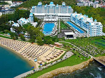 Отель RUBI PLATINUM SPA RESORT & SUITE 5*