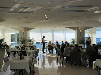 BELVEDERE APARTMENTS 4*