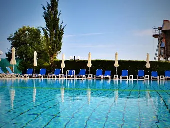 Отель KAPETANIOS BAY 3*