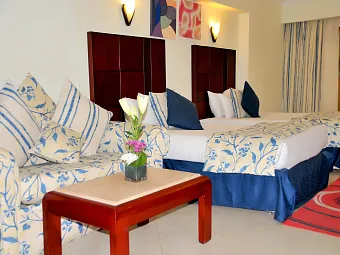SEA BEACH RESORT & AQUA PARK 4*