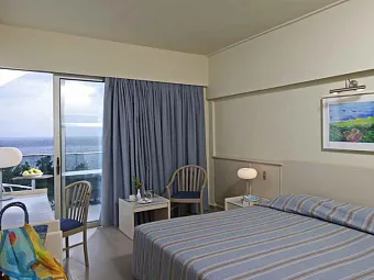 Отель DASSIA CHANDRIS 4*