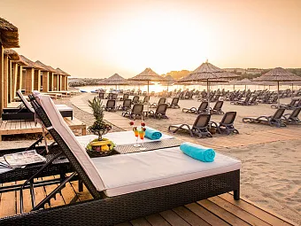 Бассейны и пляж в отеле RUBI PLATINUM SPA RESORT & SUITE 5*