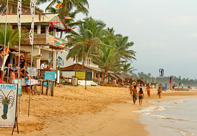 Пёстрые ланкийские пляжи оценят любители восточного колорита