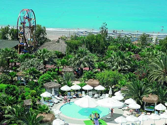 Территория отеля DELPHIN DELUXE RESORT 5*