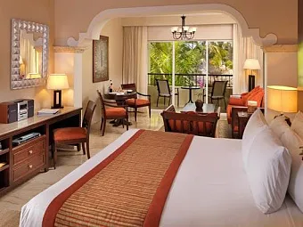 Deluxe Garden View Suite. Отель PARADISUS PALMA REAL 5 *