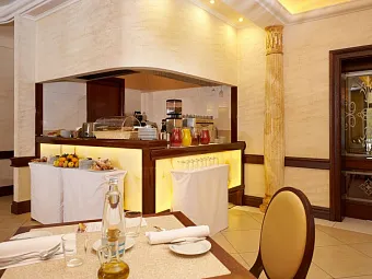  Отель RETRO RIVERSIDE 5*