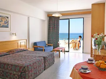 CORALLIA BEACH APTS (Cat. A) 3*