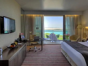 Отель CROWNE PLAZA ABU DHABI YAS ISLAND 5*