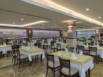 Отель GREEN MAX HOTEL 5*